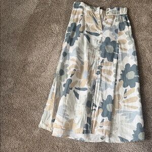 CHARLIE B A-Line Floral Skirt in Cream and Blue